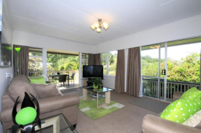 Гостиница Durie Vale Retreat  Whanganui